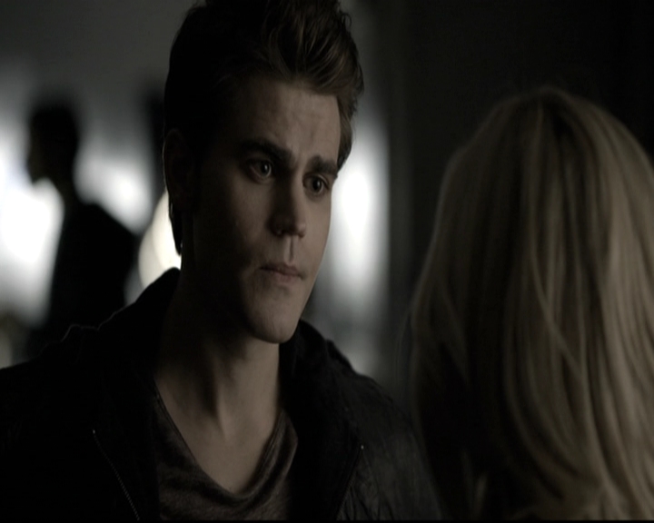 VampireDiariesWorld-dot-nl_6x11WokeUpWithAMonster1726.jpg