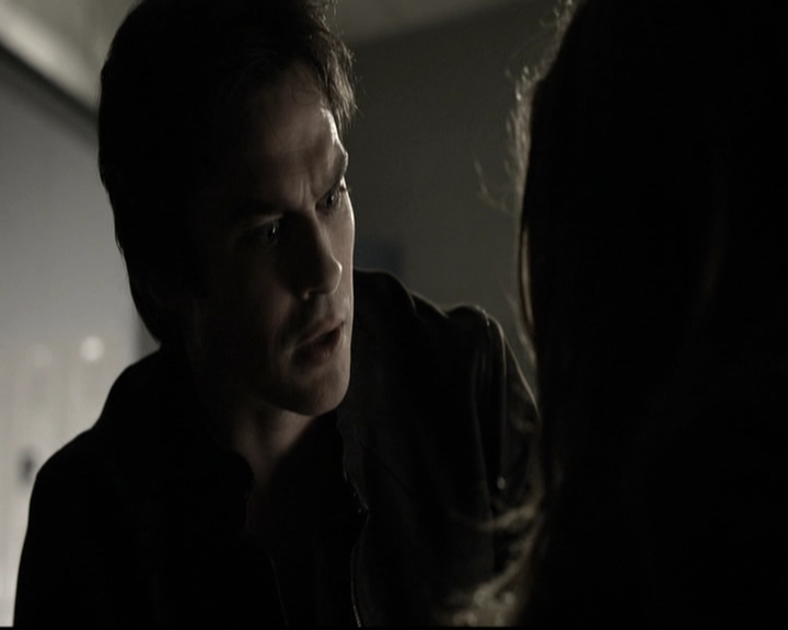 VampireDiariesWorld-dot-nl_6x11WokeUpWithAMonster1752.jpg