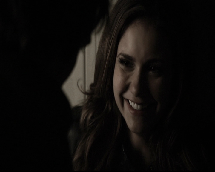 VampireDiariesWorld-dot-nl_6x11WokeUpWithAMonster1778.jpg