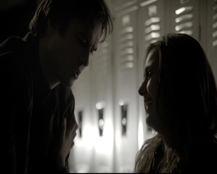 VampireDiariesWorld-dot-nl_6x11WokeUpWithAMonster1785.jpg