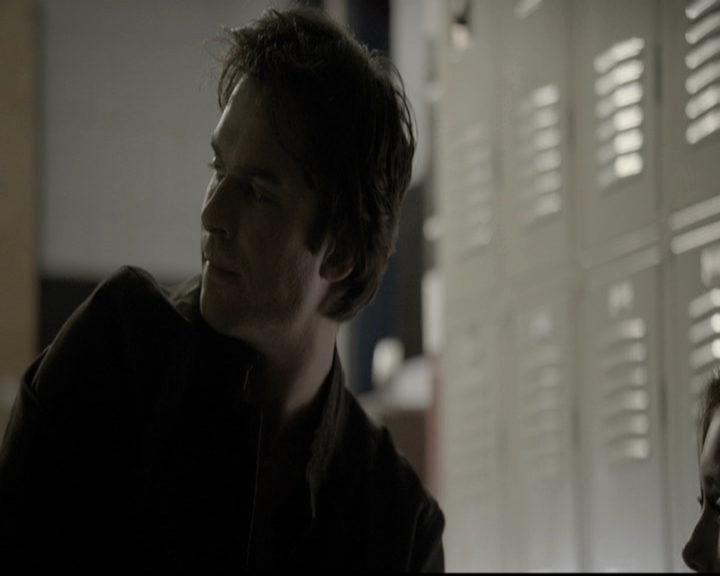 VampireDiariesWorld-dot-nl_6x11WokeUpWithAMonster1803.jpg