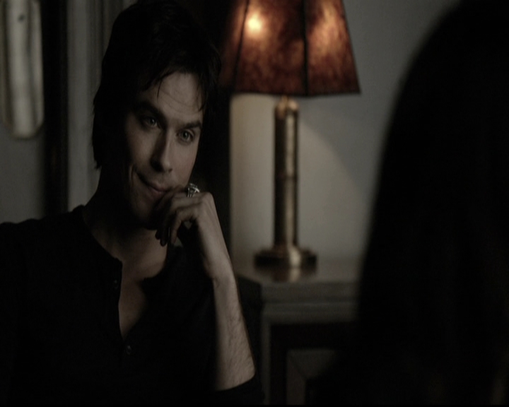 VampireDiariesWorld-dot-nl_6x11WokeUpWithAMonster1924.jpg