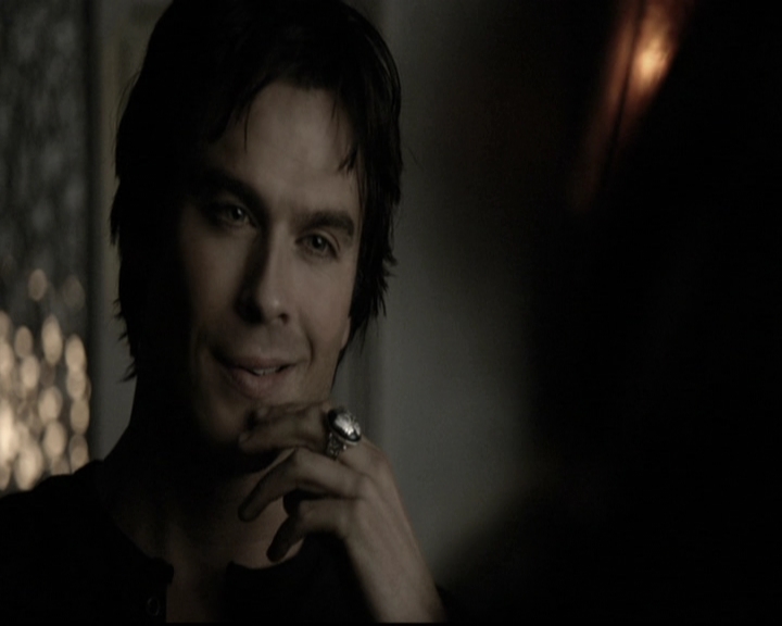 VampireDiariesWorld-dot-nl_6x11WokeUpWithAMonster1947.jpg