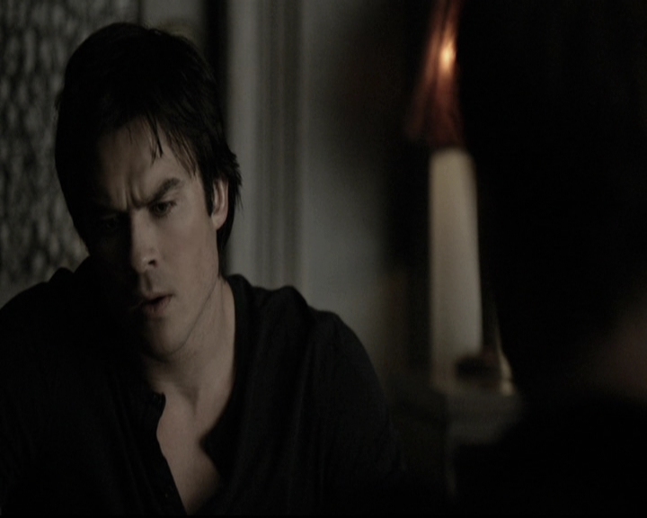 VampireDiariesWorld-dot-nl_6x11WokeUpWithAMonster1973.jpg