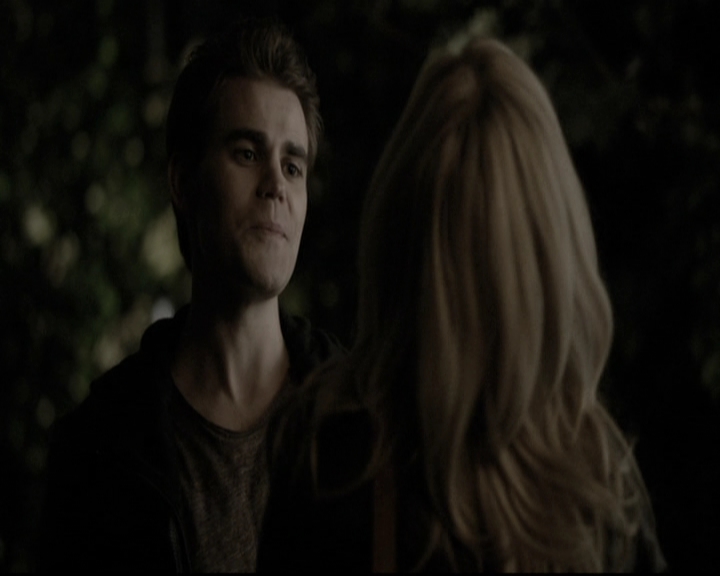 VampireDiariesWorld-dot-nl_6x11WokeUpWithAMonster2029.jpg