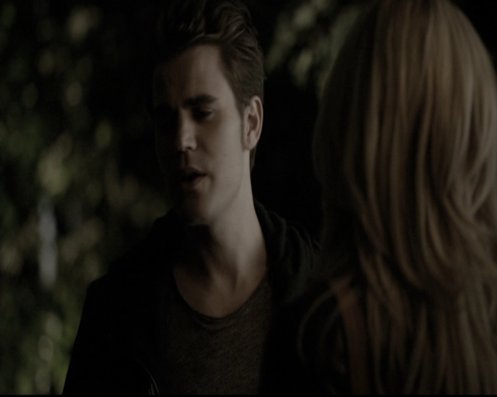 VampireDiariesWorld-dot-nl_6x11WokeUpWithAMonster2037.jpg