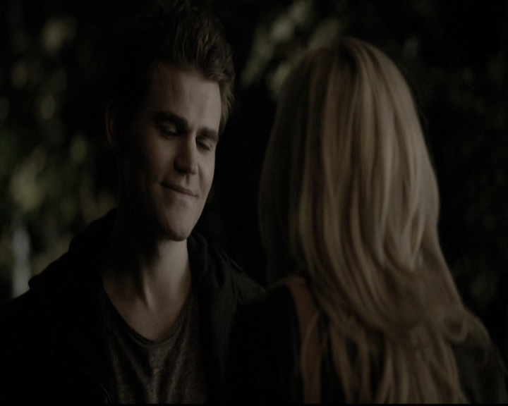 VampireDiariesWorld-dot-nl_6x11WokeUpWithAMonster2051.jpg