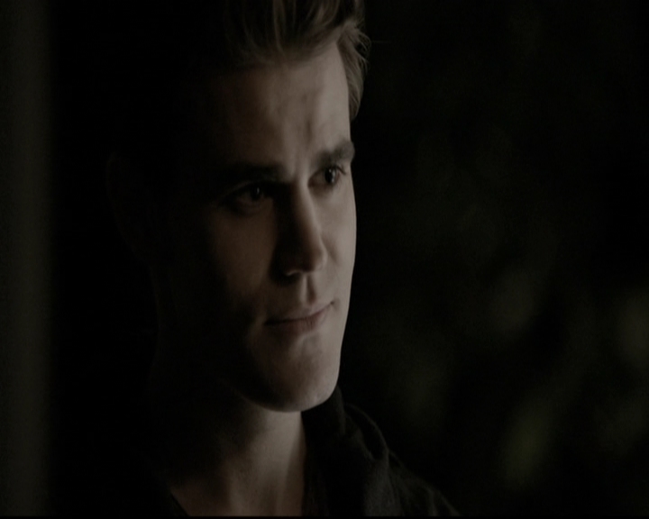 VampireDiariesWorld-dot-nl_6x11WokeUpWithAMonster2062.jpg