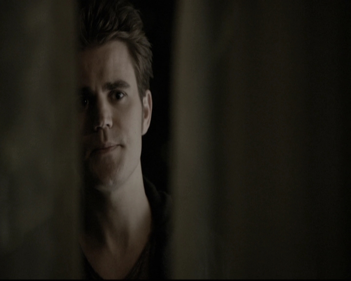 VampireDiariesWorld-dot-nl_6x11WokeUpWithAMonster2081.jpg