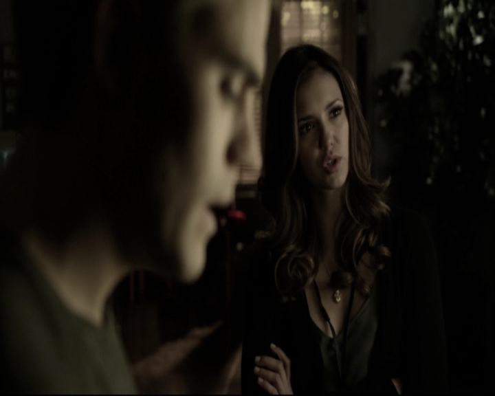 VampireDiariesWorld-dot-nl_6x12PrayerForTheDying-deletedscenes0077.jpg