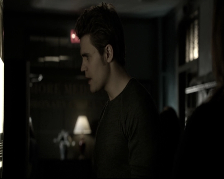 VampireDiariesWorld-dot-nl_6x12PrayerForTheDying-deletedscenes0078.jpg