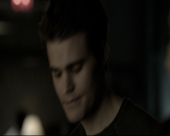 VampireDiariesWorld-dot-nl_6x12PrayerForTheDying-deletedscenes0089.jpg