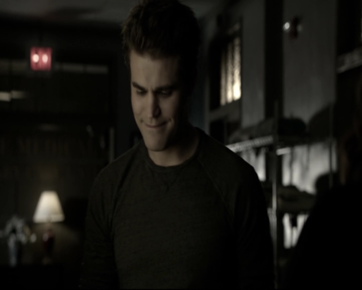 VampireDiariesWorld-dot-nl_6x12PrayerForTheDying-deletedscenes0093.jpg