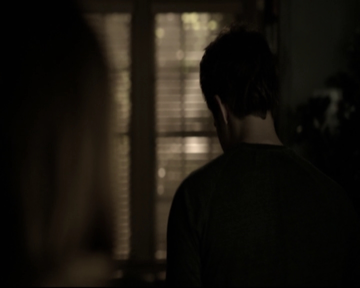 VampireDiariesWorld-dot-nl_6x12PrayerForTheDying-deletedscenes0128.jpg