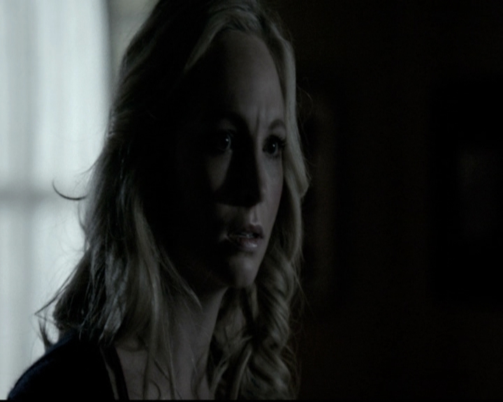 VampireDiariesWorld-dot-nl_6x12PrayerForTheDying0027.jpg