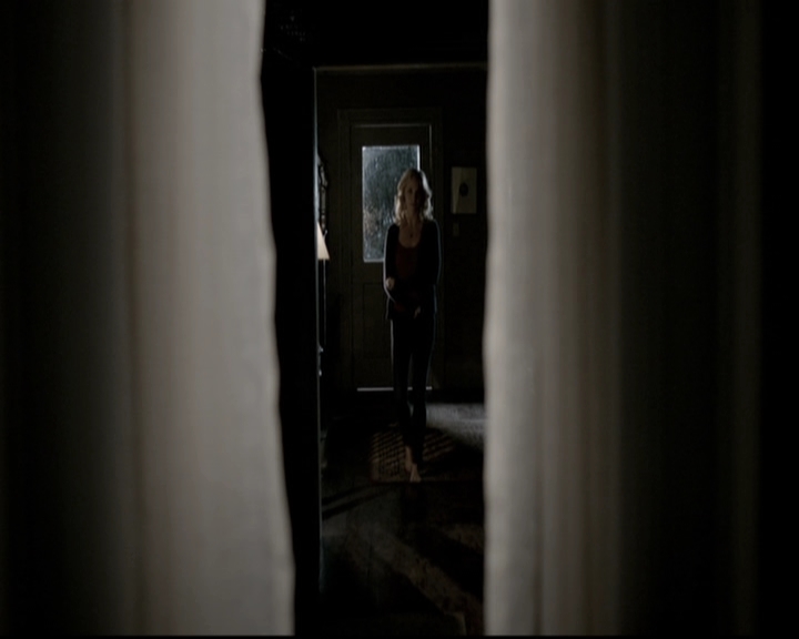 VampireDiariesWorld-dot-nl_6x12PrayerForTheDying0053.jpg