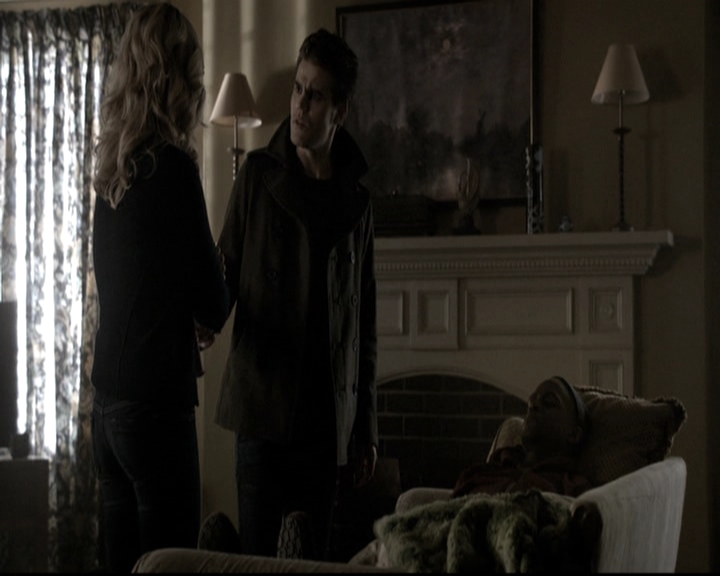 VampireDiariesWorld-dot-nl_6x12PrayerForTheDying0105.jpg