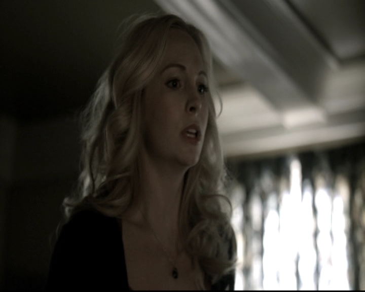 VampireDiariesWorld-dot-nl_6x12PrayerForTheDying0120.jpg