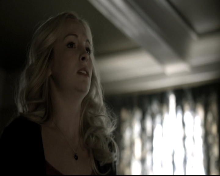 VampireDiariesWorld-dot-nl_6x12PrayerForTheDying0121.jpg