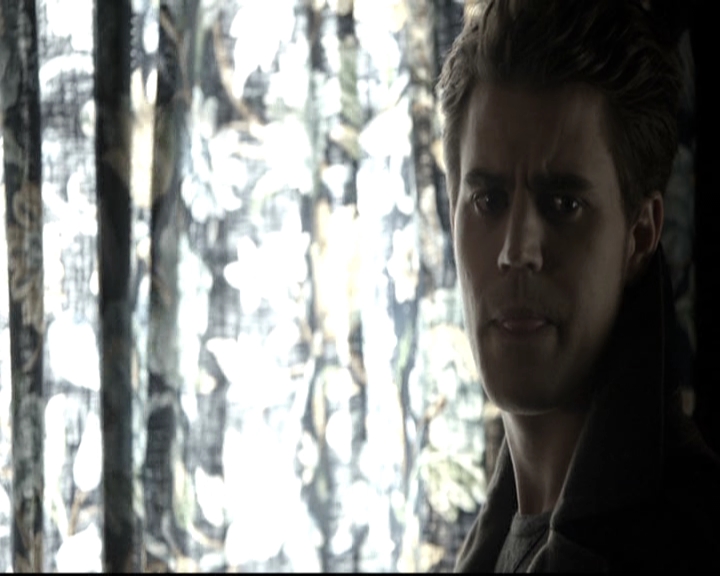 VampireDiariesWorld-dot-nl_6x12PrayerForTheDying0132.jpg