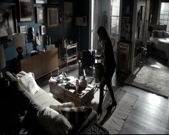 VampireDiariesWorld-dot-nl_6x12PrayerForTheDying0152.jpg