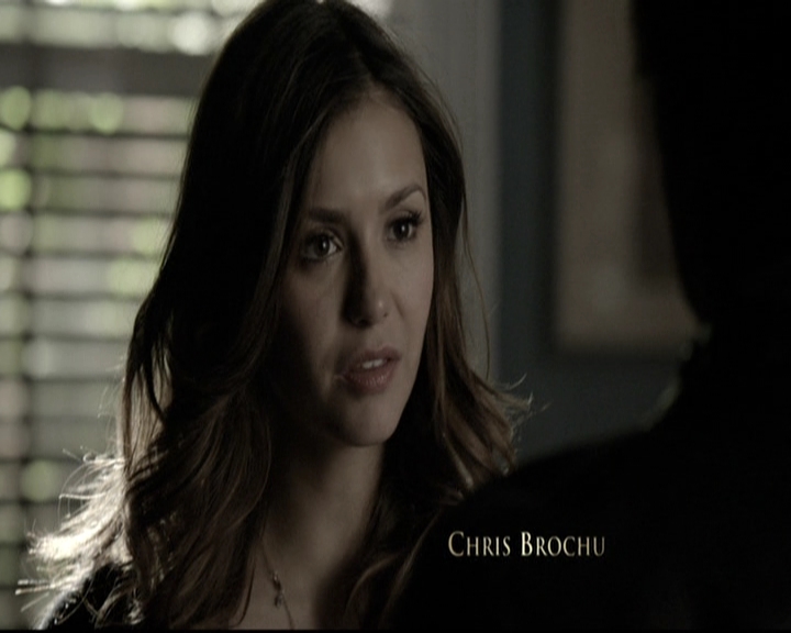 VampireDiariesWorld-dot-nl_6x12PrayerForTheDying0189.jpg