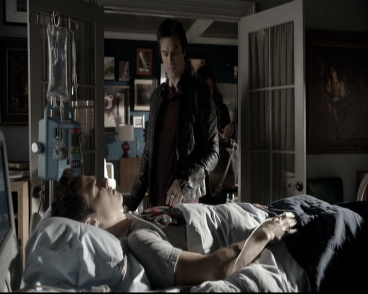 VampireDiariesWorld-dot-nl_6x12PrayerForTheDying0199.jpg