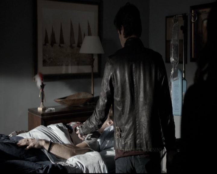 VampireDiariesWorld-dot-nl_6x12PrayerForTheDying0200.jpg