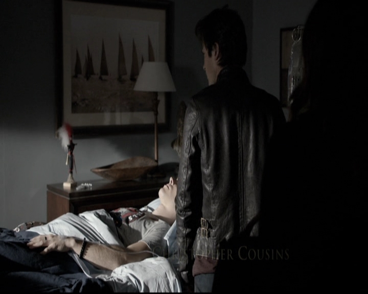 VampireDiariesWorld-dot-nl_6x12PrayerForTheDying0202.jpg