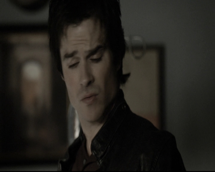 VampireDiariesWorld-dot-nl_6x12PrayerForTheDying0206.jpg