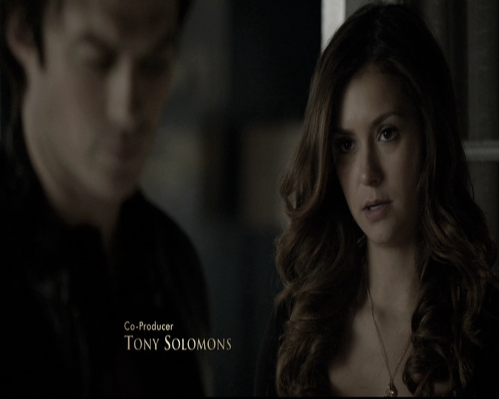 VampireDiariesWorld-dot-nl_6x12PrayerForTheDying0208.jpg