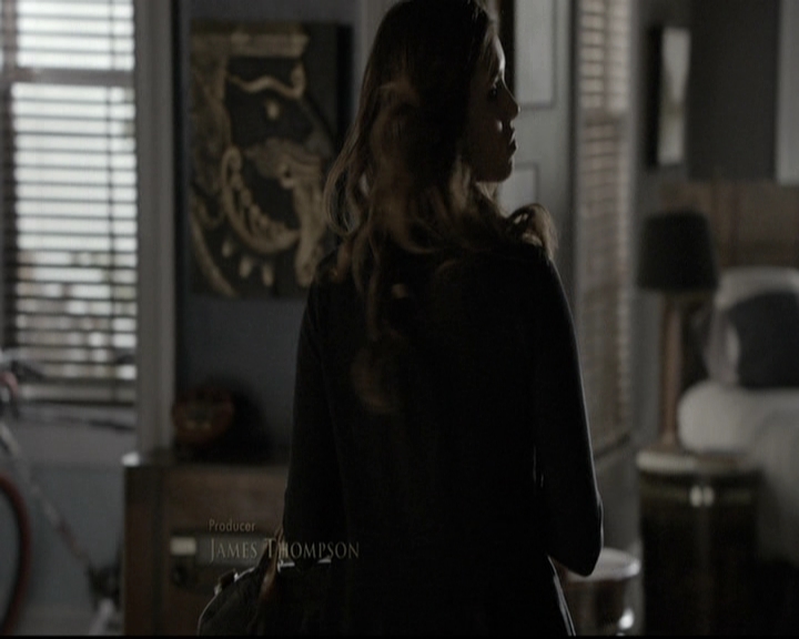 VampireDiariesWorld-dot-nl_6x12PrayerForTheDying0219.jpg