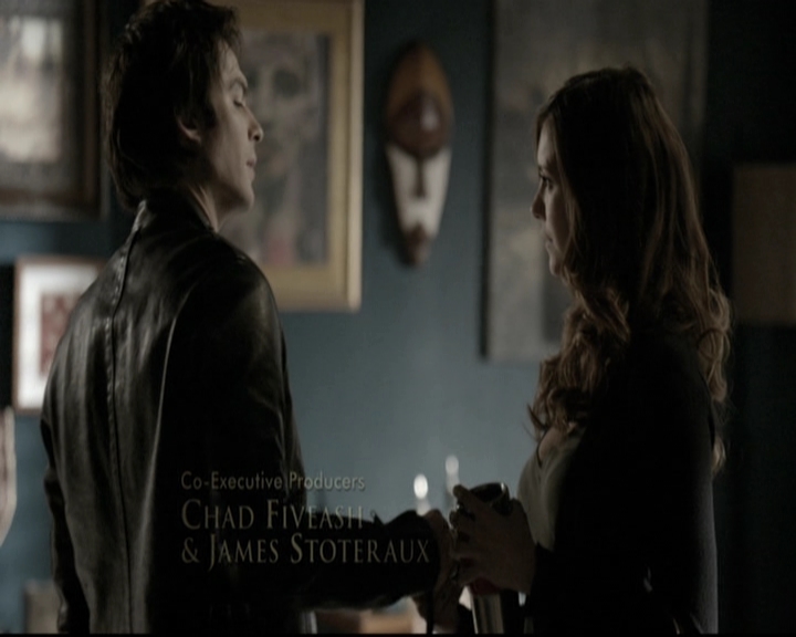 VampireDiariesWorld-dot-nl_6x12PrayerForTheDying0224.jpg