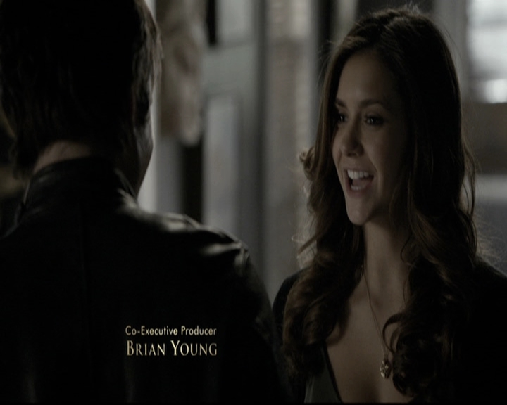 VampireDiariesWorld-dot-nl_6x12PrayerForTheDying0231.jpg