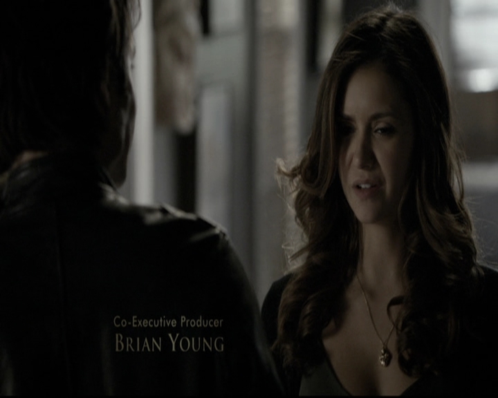 VampireDiariesWorld-dot-nl_6x12PrayerForTheDying0232.jpg