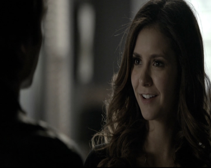 VampireDiariesWorld-dot-nl_6x12PrayerForTheDying0234.jpg