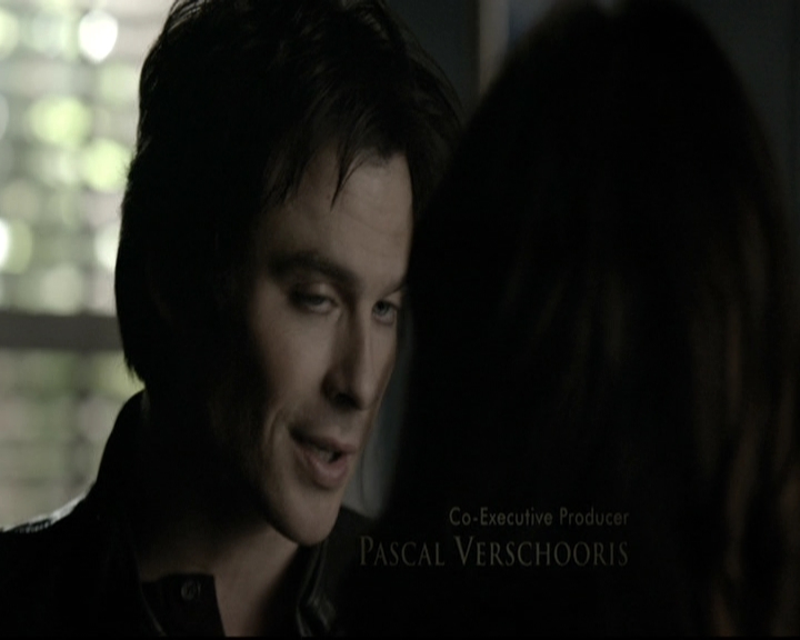 VampireDiariesWorld-dot-nl_6x12PrayerForTheDying0239.jpg