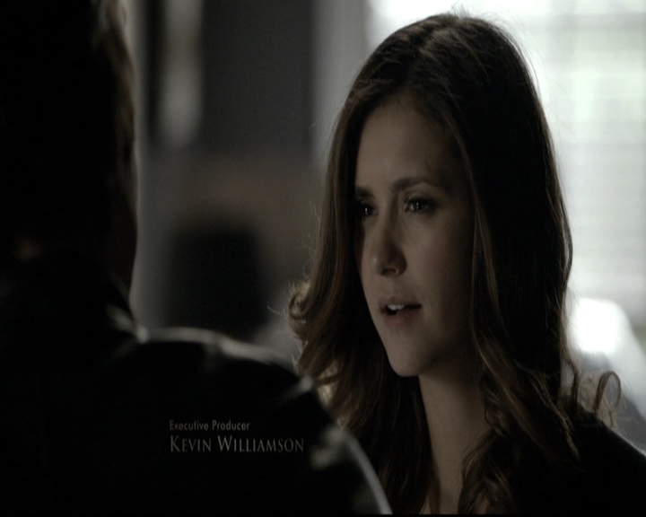 VampireDiariesWorld-dot-nl_6x12PrayerForTheDying0249.jpg