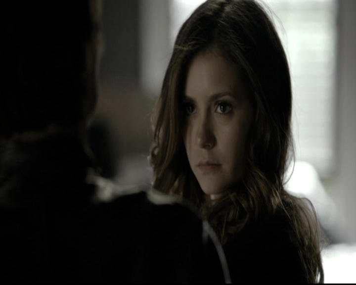 VampireDiariesWorld-dot-nl_6x12PrayerForTheDying0272.jpg