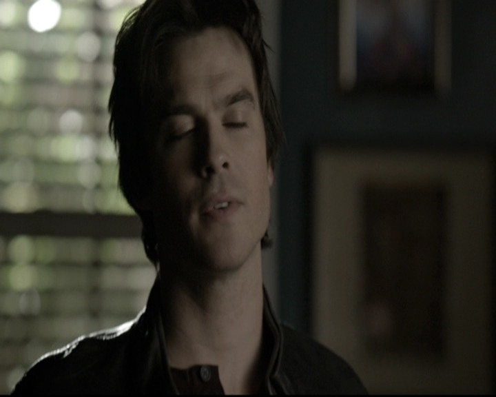 VampireDiariesWorld-dot-nl_6x12PrayerForTheDying0275.jpg