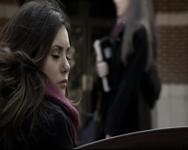 VampireDiariesWorld-dot-nl_6x12PrayerForTheDying0433.jpg