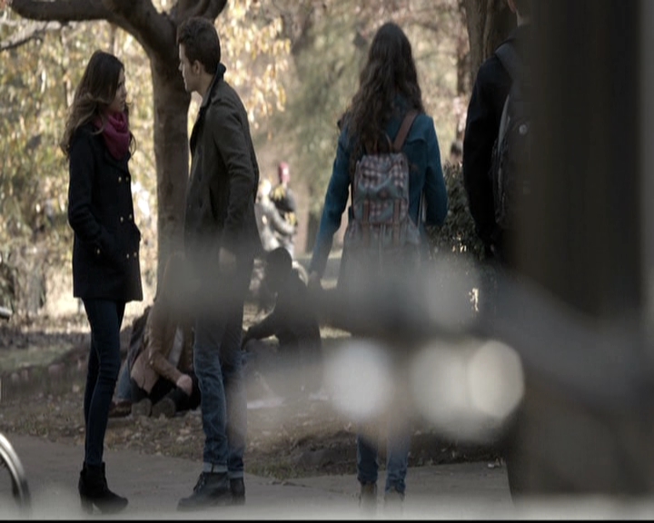 VampireDiariesWorld-dot-nl_6x12PrayerForTheDying0459.jpg