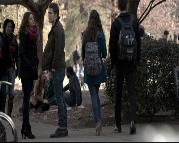 VampireDiariesWorld-dot-nl_6x12PrayerForTheDying0461.jpg