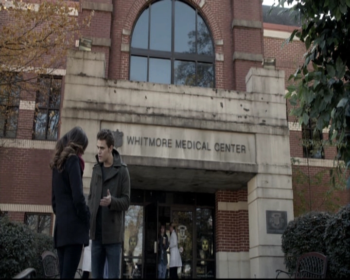 VampireDiariesWorld-dot-nl_6x12PrayerForTheDying0475.jpg