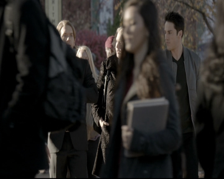 VampireDiariesWorld-dot-nl_6x12PrayerForTheDying0551.jpg