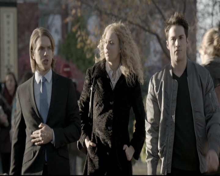 VampireDiariesWorld-dot-nl_6x12PrayerForTheDying0554.jpg