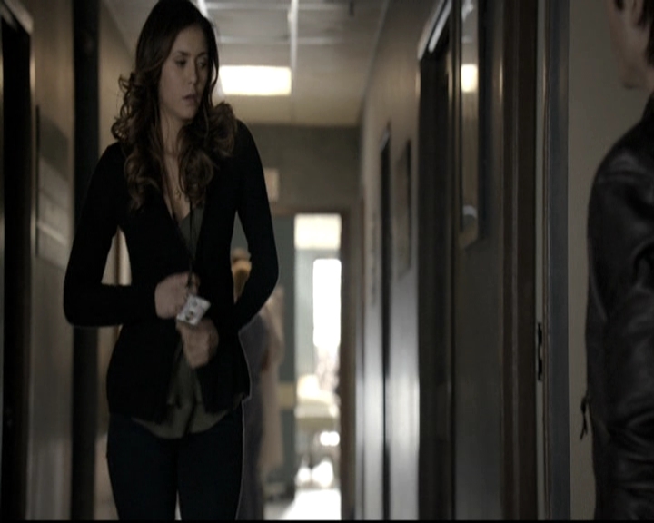 VampireDiariesWorld-dot-nl_6x12PrayerForTheDying0593.jpg