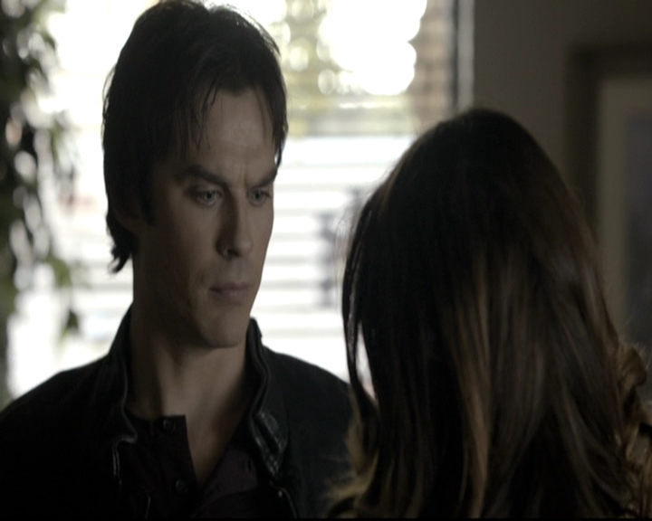 VampireDiariesWorld-dot-nl_6x12PrayerForTheDying0597.jpg