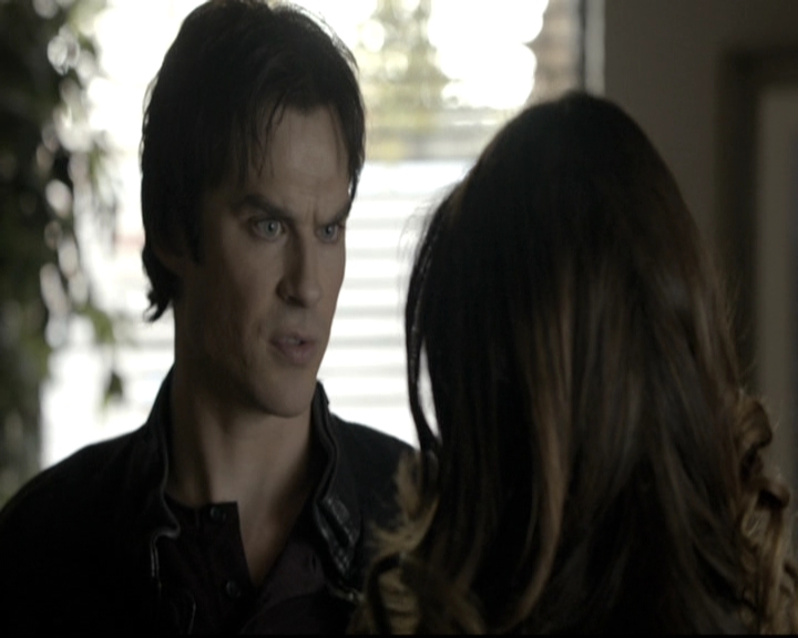 VampireDiariesWorld-dot-nl_6x12PrayerForTheDying0598.jpg