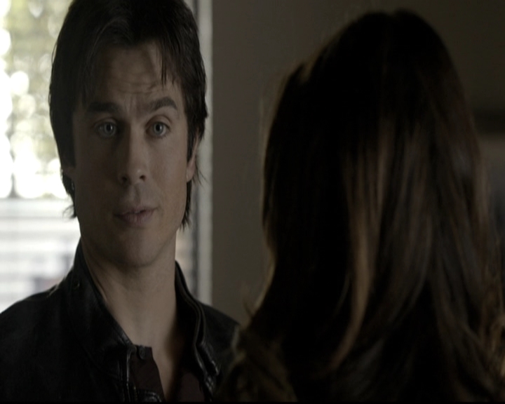 VampireDiariesWorld-dot-nl_6x12PrayerForTheDying0616.jpg